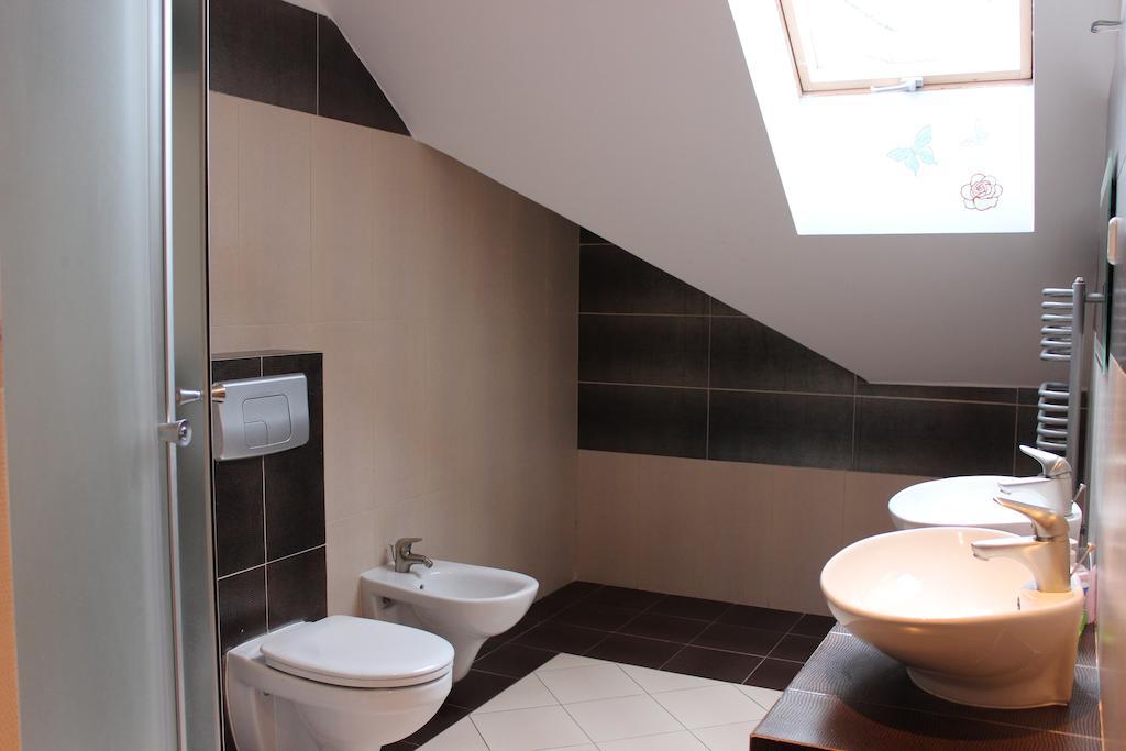 Pensjonat Agroturystyczny Pod Modrzewiem Bed & Breakfast Florczaki Phòng bức ảnh