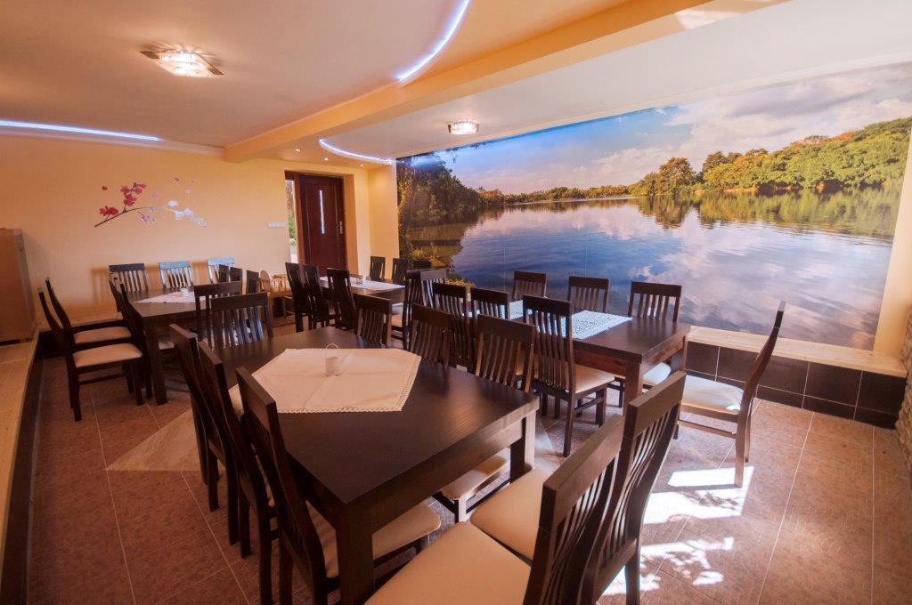 Pensjonat Agroturystyczny Pod Modrzewiem Bed & Breakfast Florczaki Ngoại thất bức ảnh
